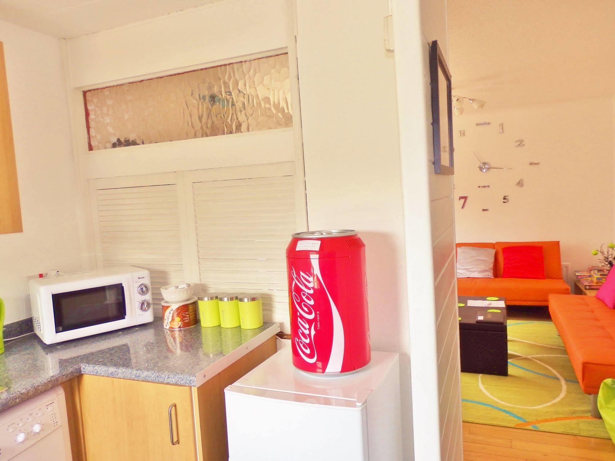 Very Central Location- Free Parking - 2 Bedrooms Belfast Exterior foto