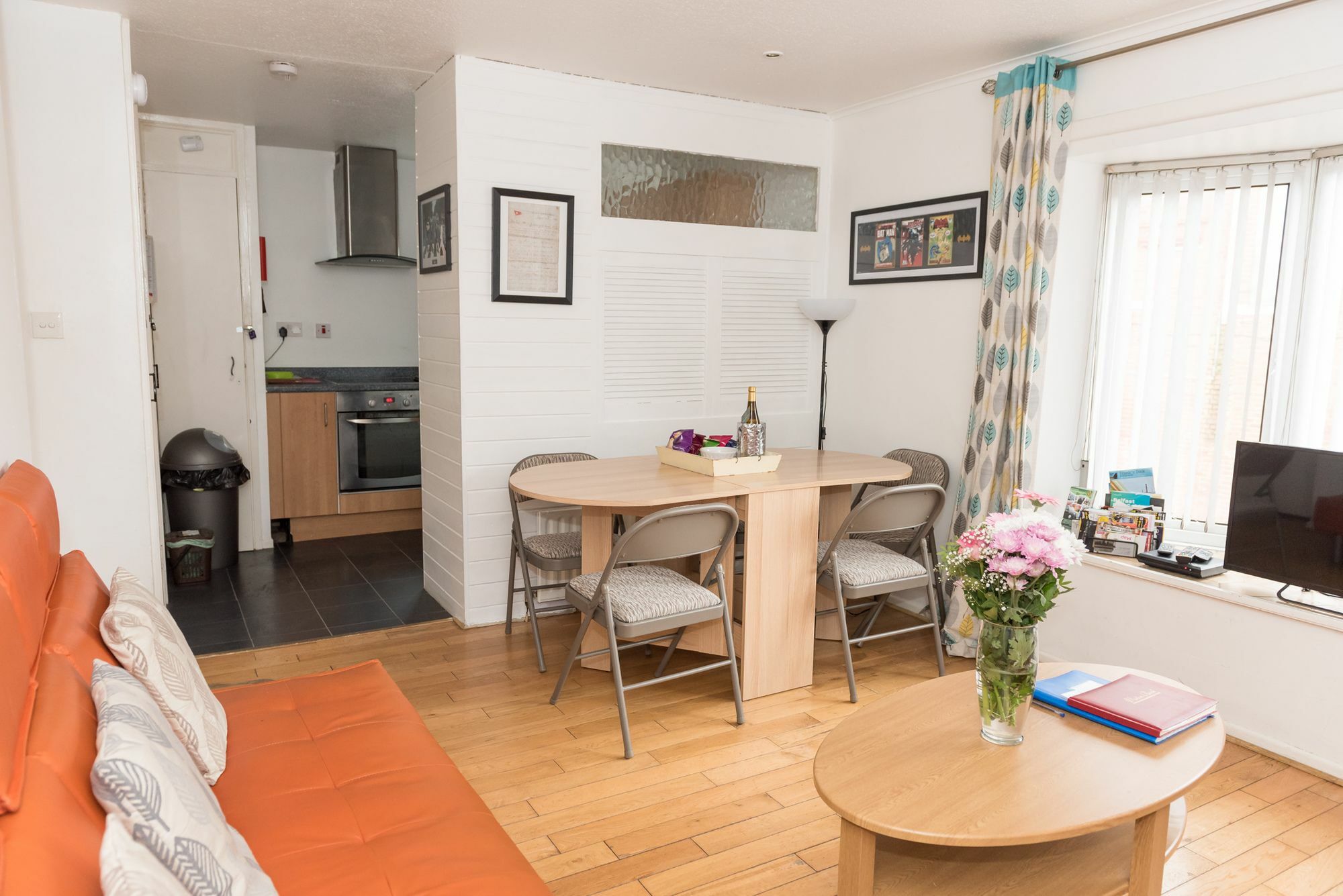Very Central Location- Free Parking - 2 Bedrooms Belfast Exterior foto